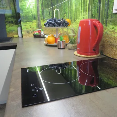 Nowoczesny Z Garazem I Balkonem Mokotow