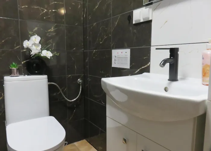 Nowoczesny Z Garazem I Balkonem Mokotow Apartment Warsaw