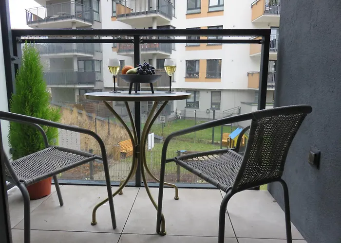 Nowoczesny Z Garazem I Balkonem Mokotow Apartment