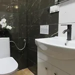 Nowoczesny Z Garazem I Balkonem Mokotow Lejlighed Warszawa