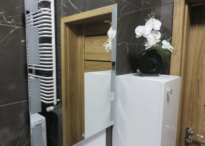 شقة Nowoczesny Z Garazem I Balkonem Mokotow وارسو