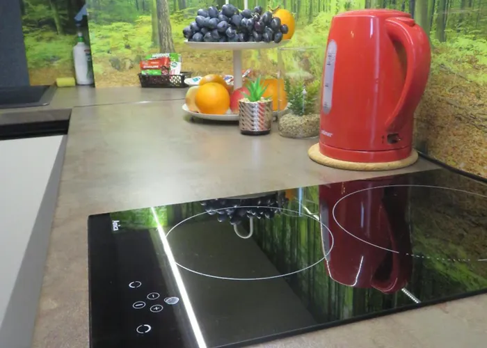 Nowoczesny Z Garazem I Balkonem Mokotow