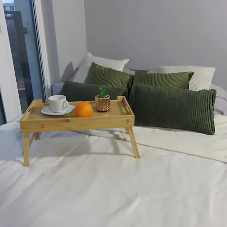 Nowoczesny Z Garazem I Balkonem Mokotow Apartman Varsó