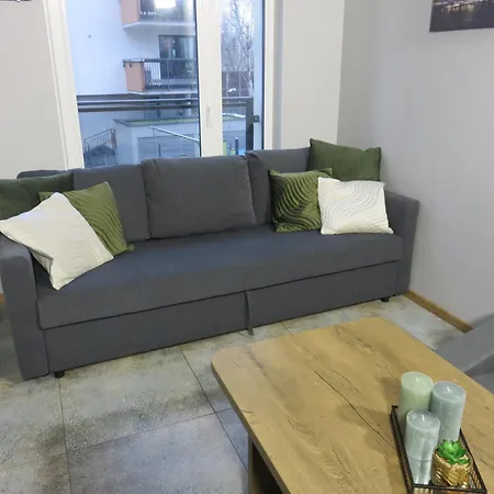Nowoczesny Z Garazem I Balkonem Mokotow Varsó
